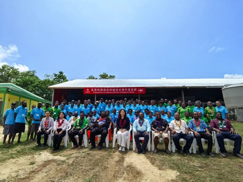 瓦努阿图蔬菜种植技术海外培训班顺利开班2.jpg